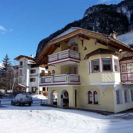 Appartamenti Majon Sotroi Campitello di Fassa Zewnętrze zdjęcie
