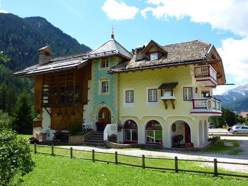 Appartamenti Majon Sotroi Campitello di Fassa Zewnętrze zdjęcie