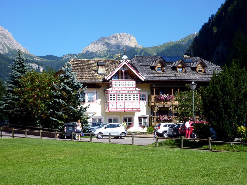 Appartamenti Majon Sotroi Campitello di Fassa Zewnętrze zdjęcie