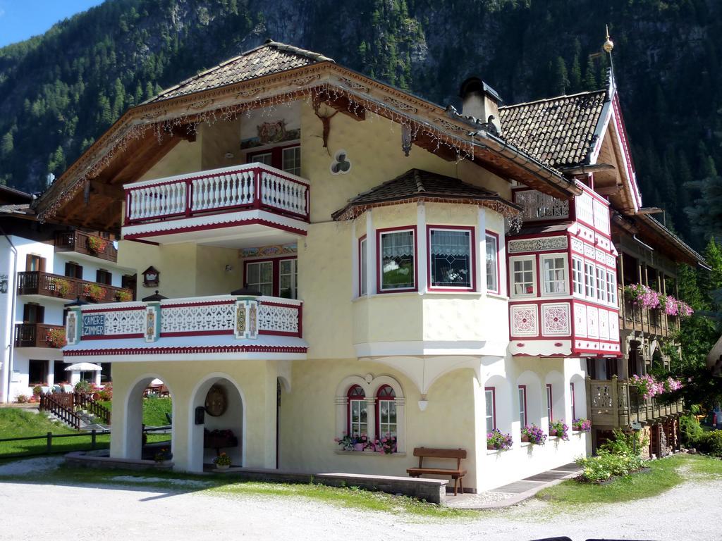 Appartamenti Majon Sotroi Campitello di Fassa Zewnętrze zdjęcie